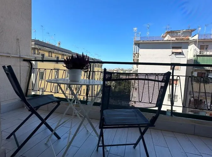Delfina Apartment Vomero